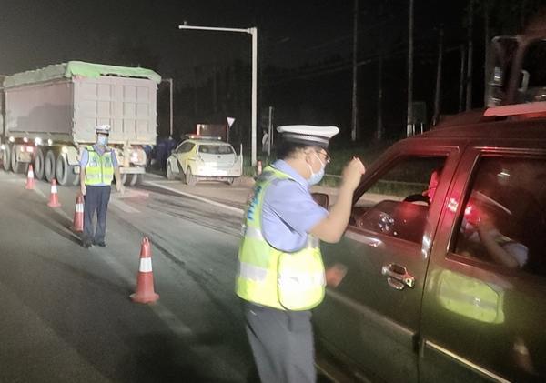 鄭州交警電話客服熱線，一站式解決您的交通問題，鄭州交警電話客服熱線，一站式解決交通問題