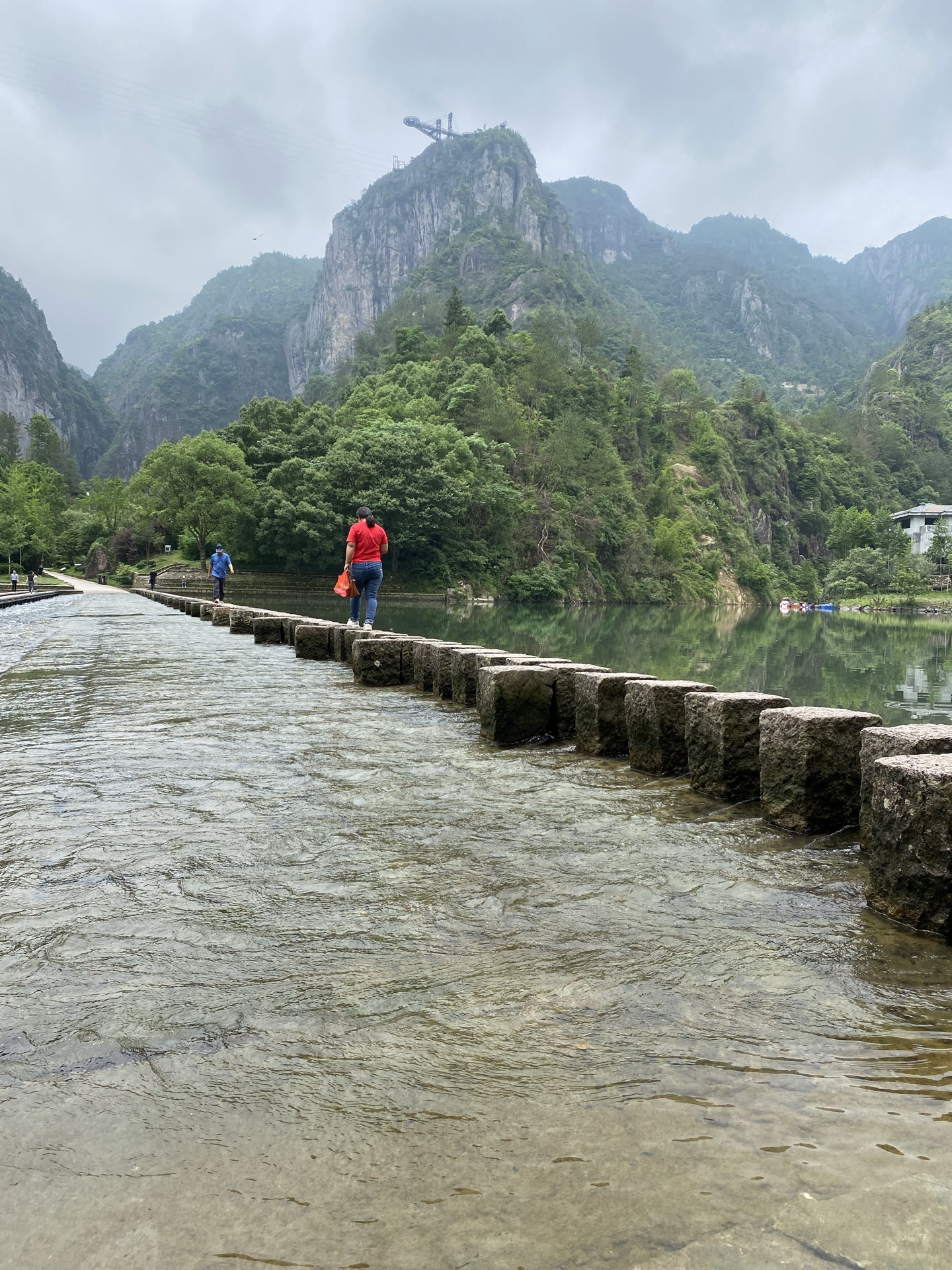 楠溪江哪個(gè)景點(diǎn)最好玩？探索最美的旅游勝地，楠溪江最美景致探索，必游景點(diǎn)的魅力之旅