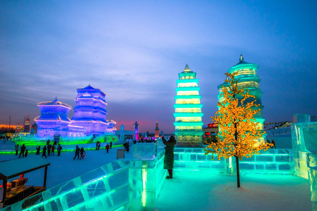 冰雪大世界門票，探索最佳游覽策略與購(gòu)票指南，冰雪大世界門票攻略，探索最佳游覽策略與購(gòu)票指南