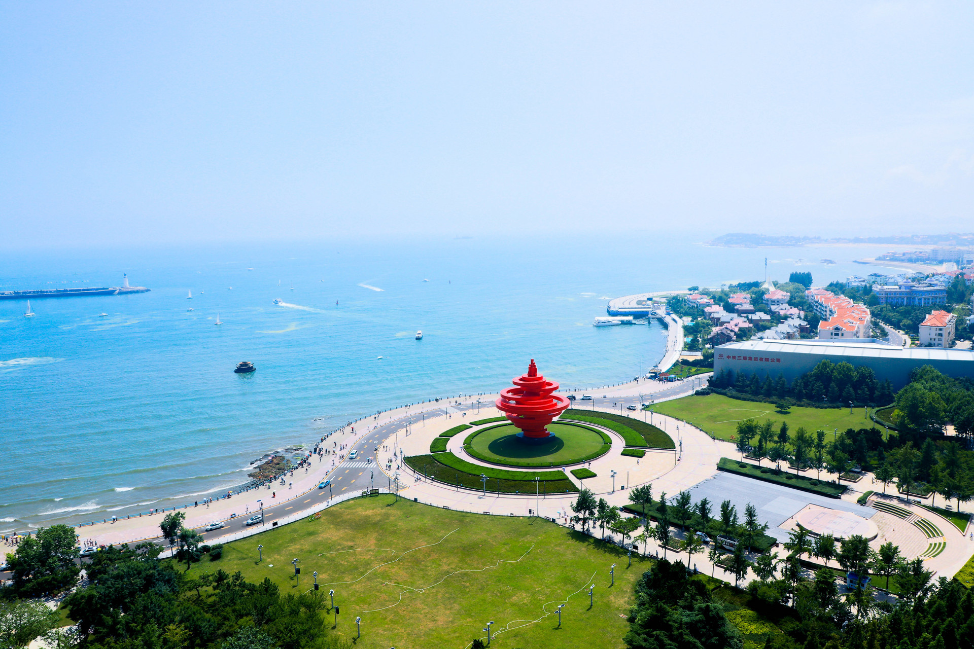 青島旅行，探索海濱城市的魅力與風(fēng)情，青島之旅，海濱城市的魅力風(fēng)情探索