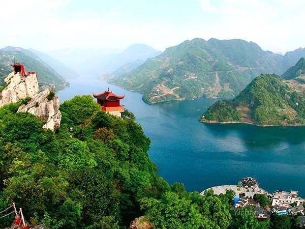 湖北周邊好玩的旅游景點(diǎn)推薦，湖北周邊必游旅游景點(diǎn)推薦