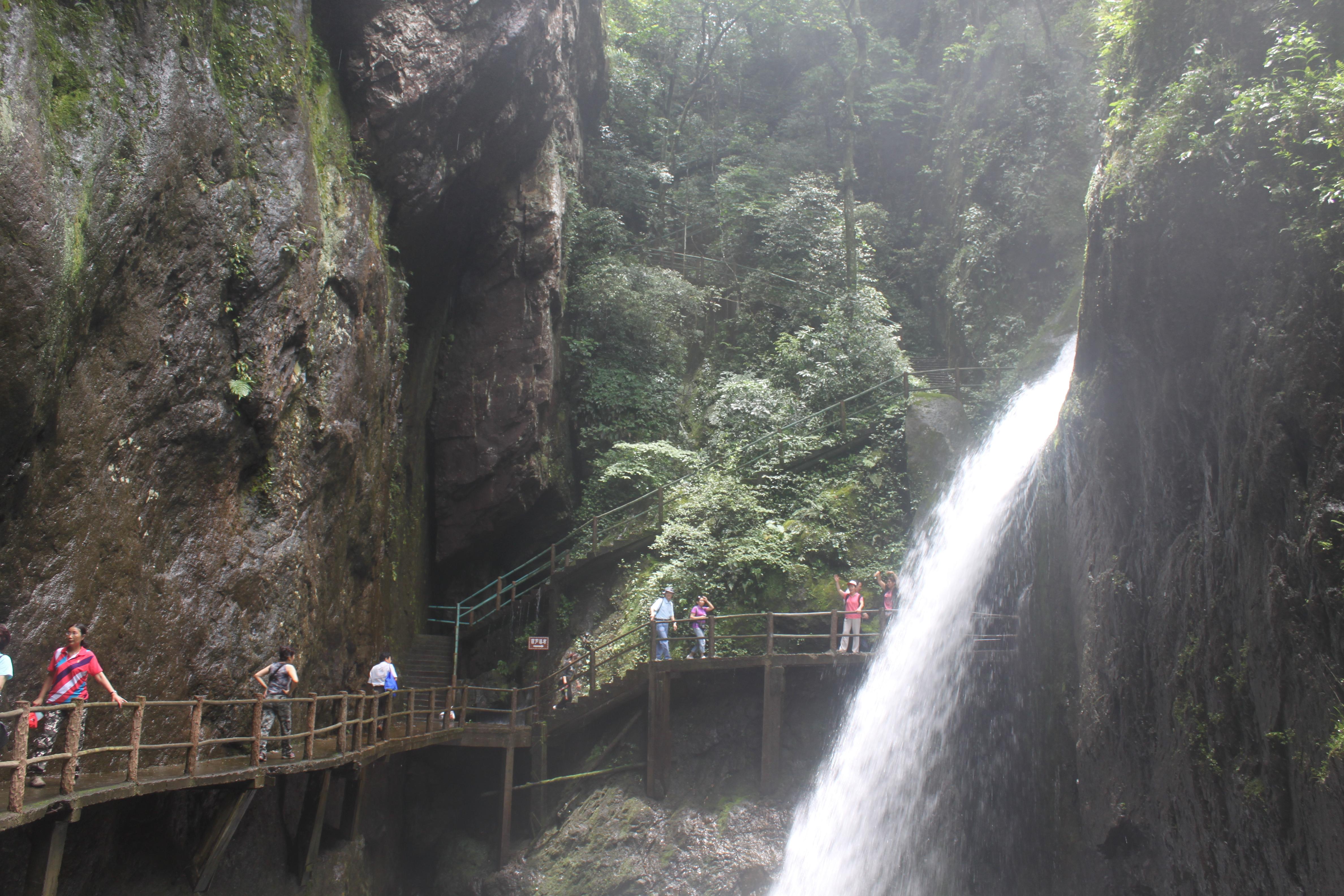 永泰天門山風景區(qū)，自然美景盡收眼底，永泰天門山風景區(qū)，自然美景盡收眼底之旅